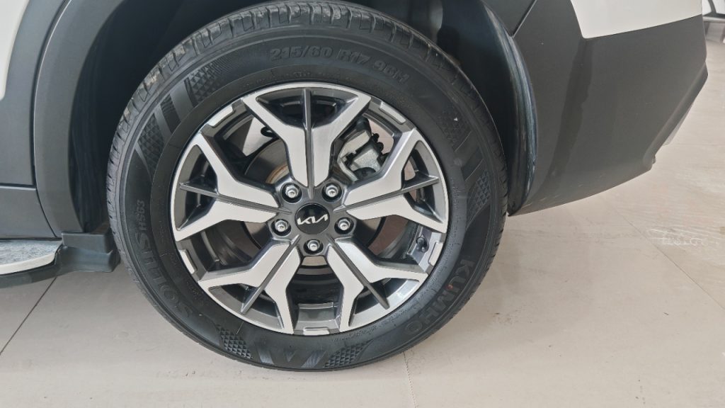 Kia KX3 2021 1,5 л CVT Trend Edition - Huishida Trading