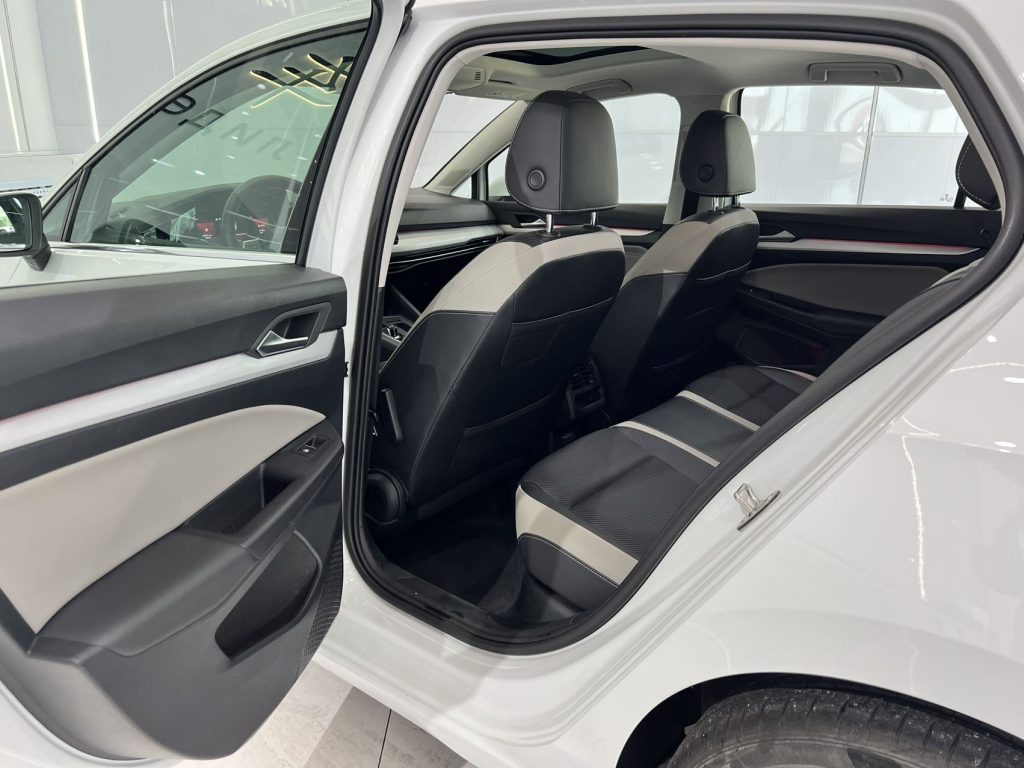 Golf 2021 280TSI DSG Pro - Huishida Trading