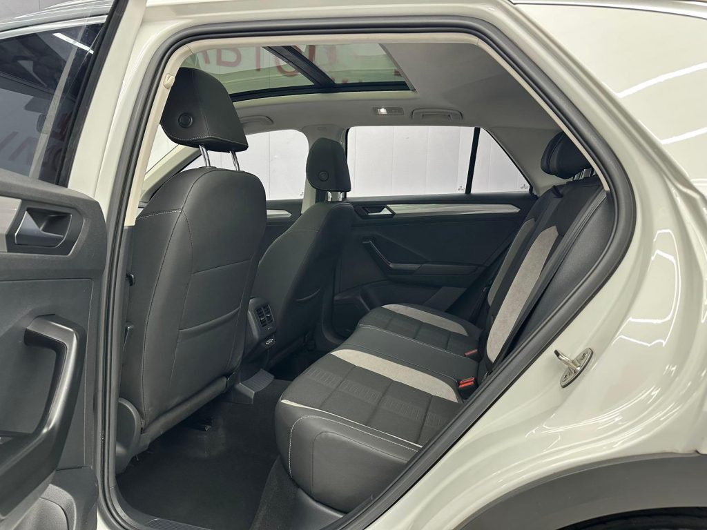 Volkswagen T-ROC 2022 Модель 280TSI DSG Передний привод Elite PLUS - Huishida Trading