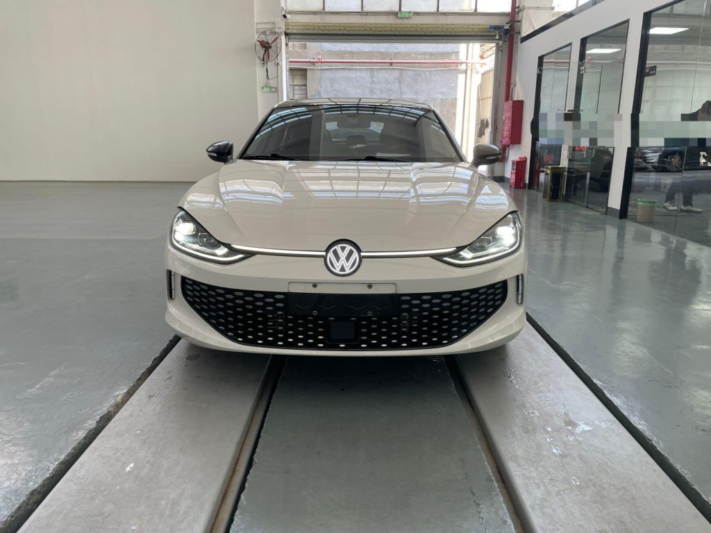 Volkswagen LAMANDO L 2022 280TSI DSG Cool Edition - Huishida Trading