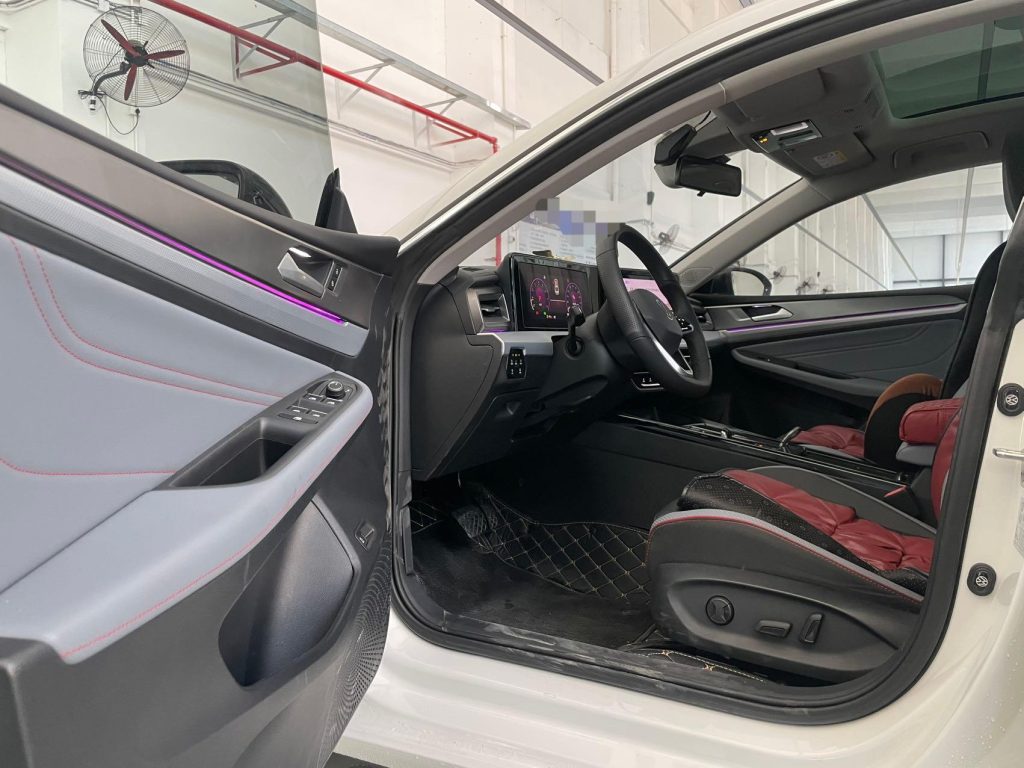 Volkswagen LAMANDO L 2022 280TSI DSG Cool Edition - Huishida Trading