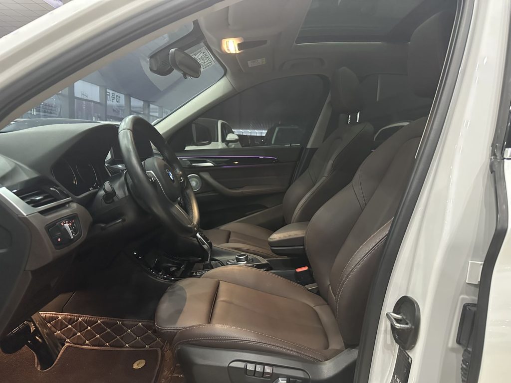 2022 BMW X1 sDrive20Li Fashion Edition - Huishida Trading