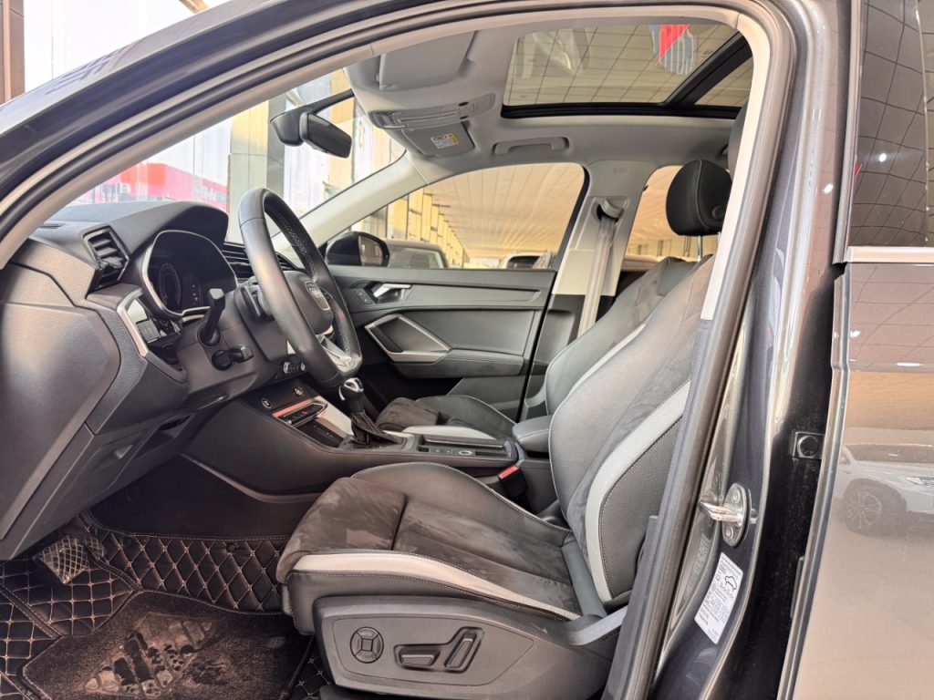 Audi Q3 2022 35 Sportline - Huishida Trading