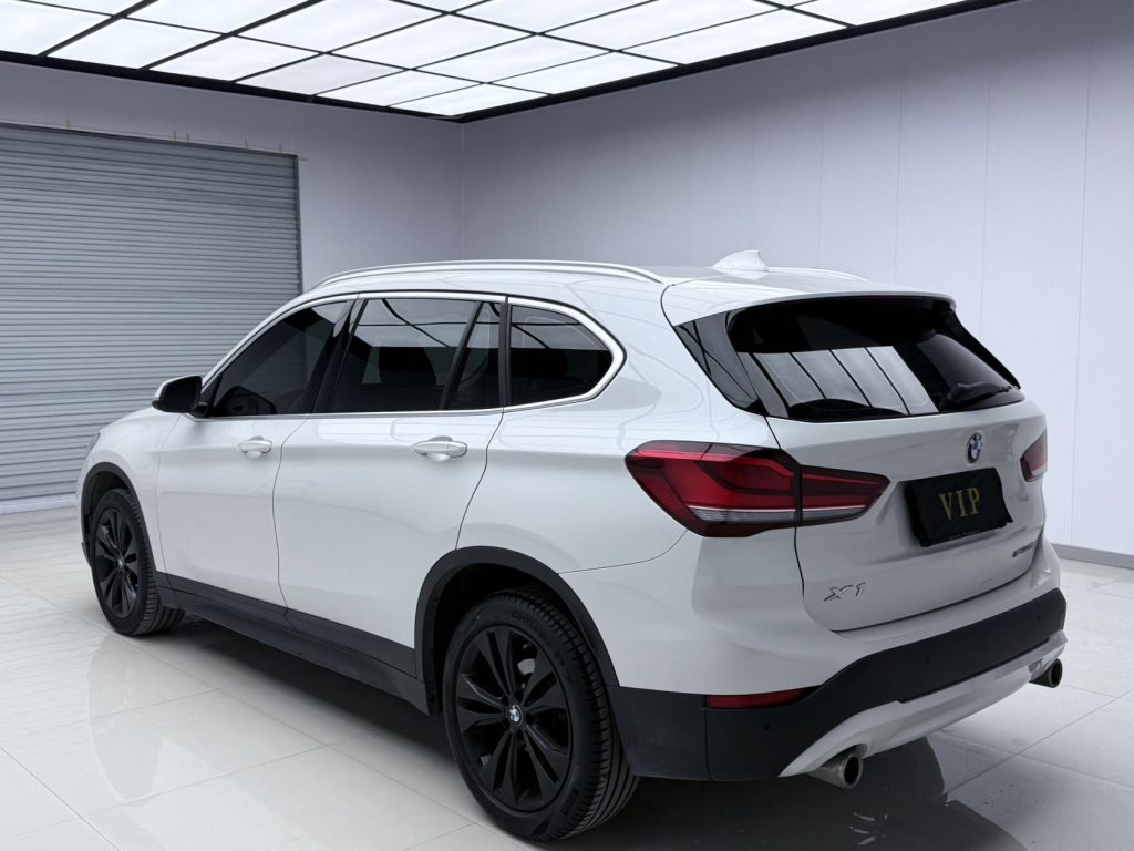 BMW X1 2021 sDrive20Li Fashion Edition - Huishida Trading