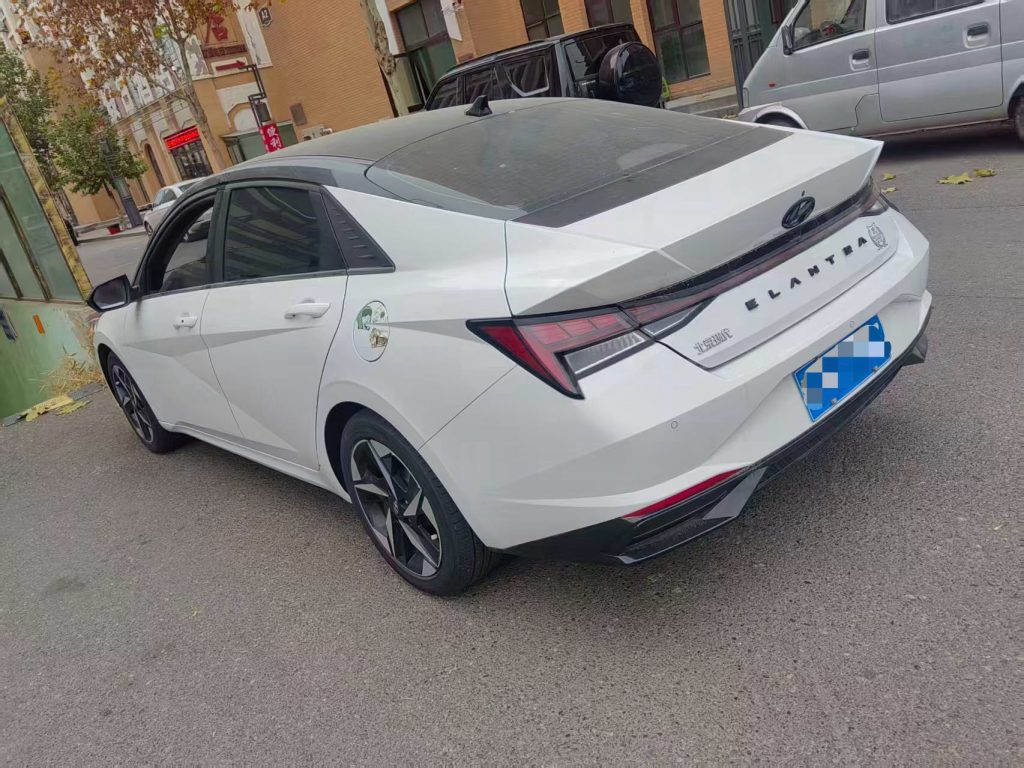 Hyundai Elantra 2021 1.5L CVTLUX Premium Edition - Huishida Trading