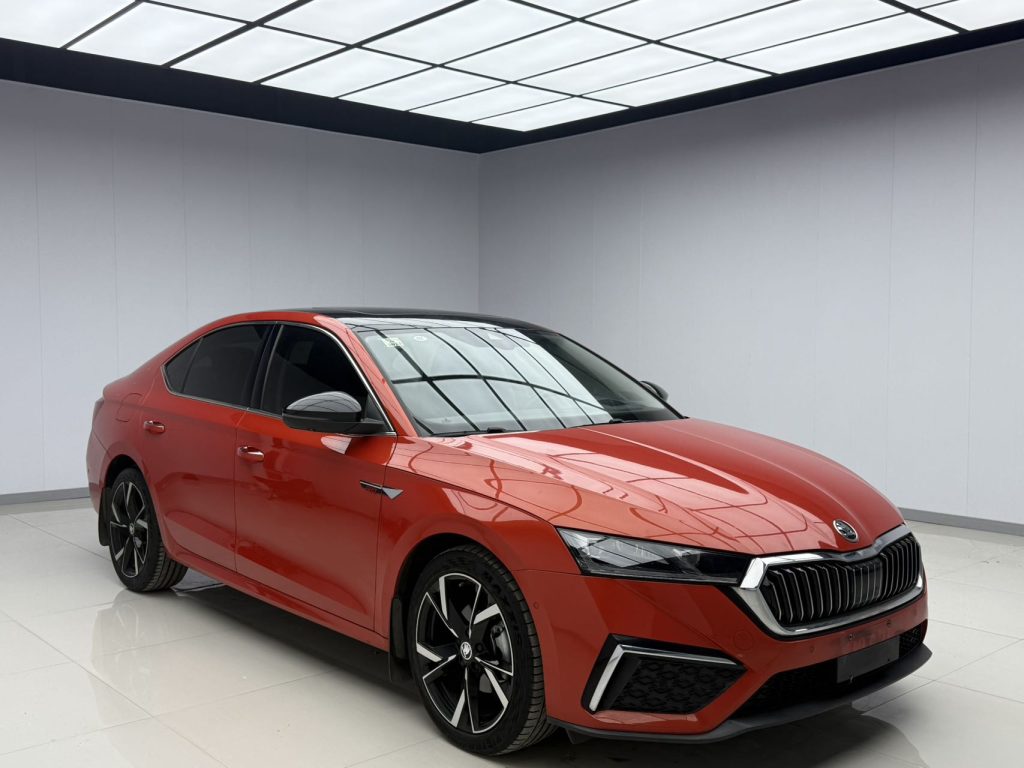 Skoda Octavia PRO 2021 модельный год PRO TSI280 DSG Flagship Edition - Huishida Trading