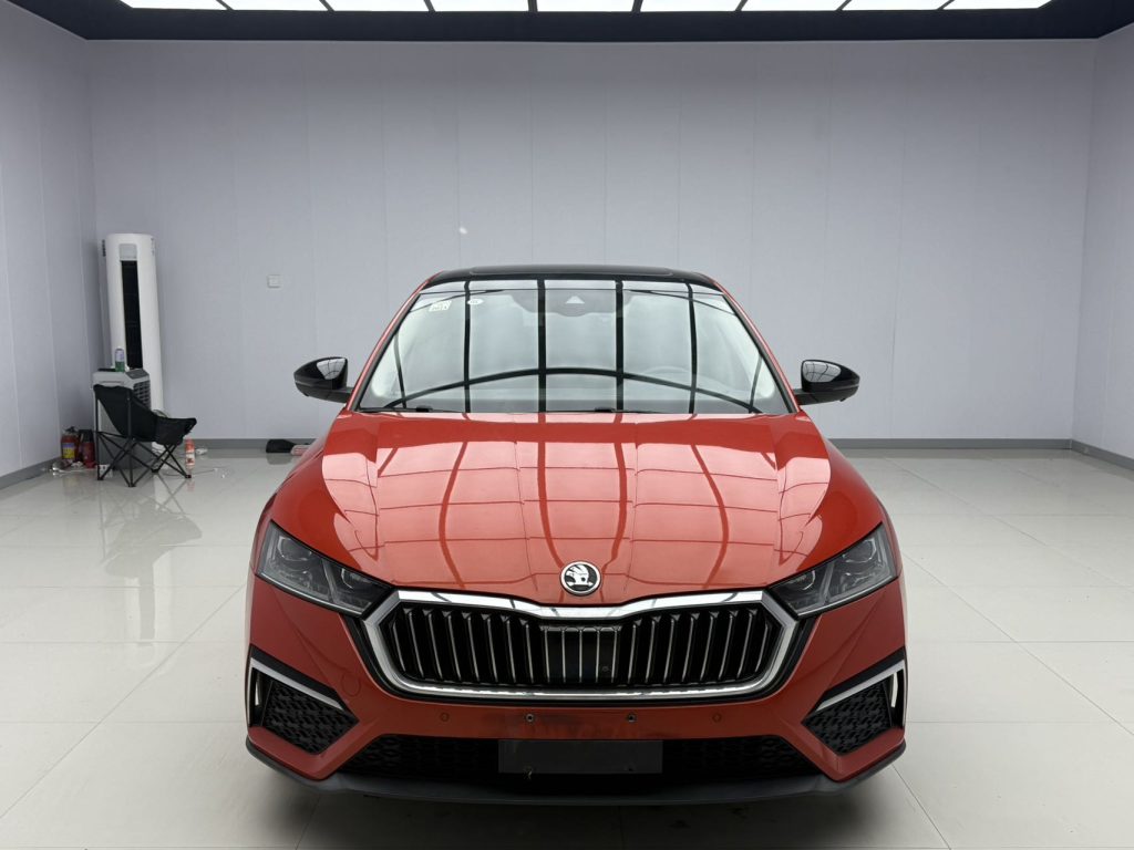 Skoda Octavia PRO 2021 модельный год PRO TSI280 DSG Flagship Edition - Huishida Trading