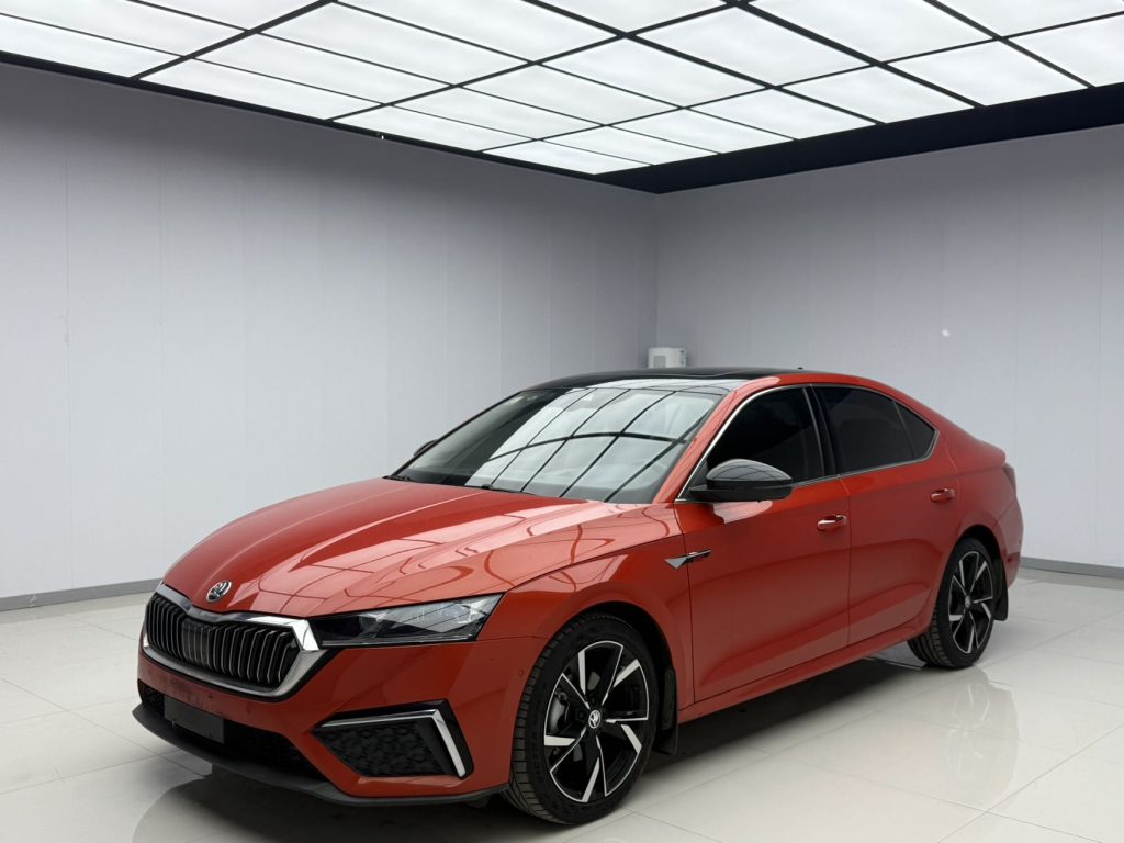 Skoda Octavia PRO 2021 модельный год PRO TSI280 DSG Flagship Edition - Huishida Trading