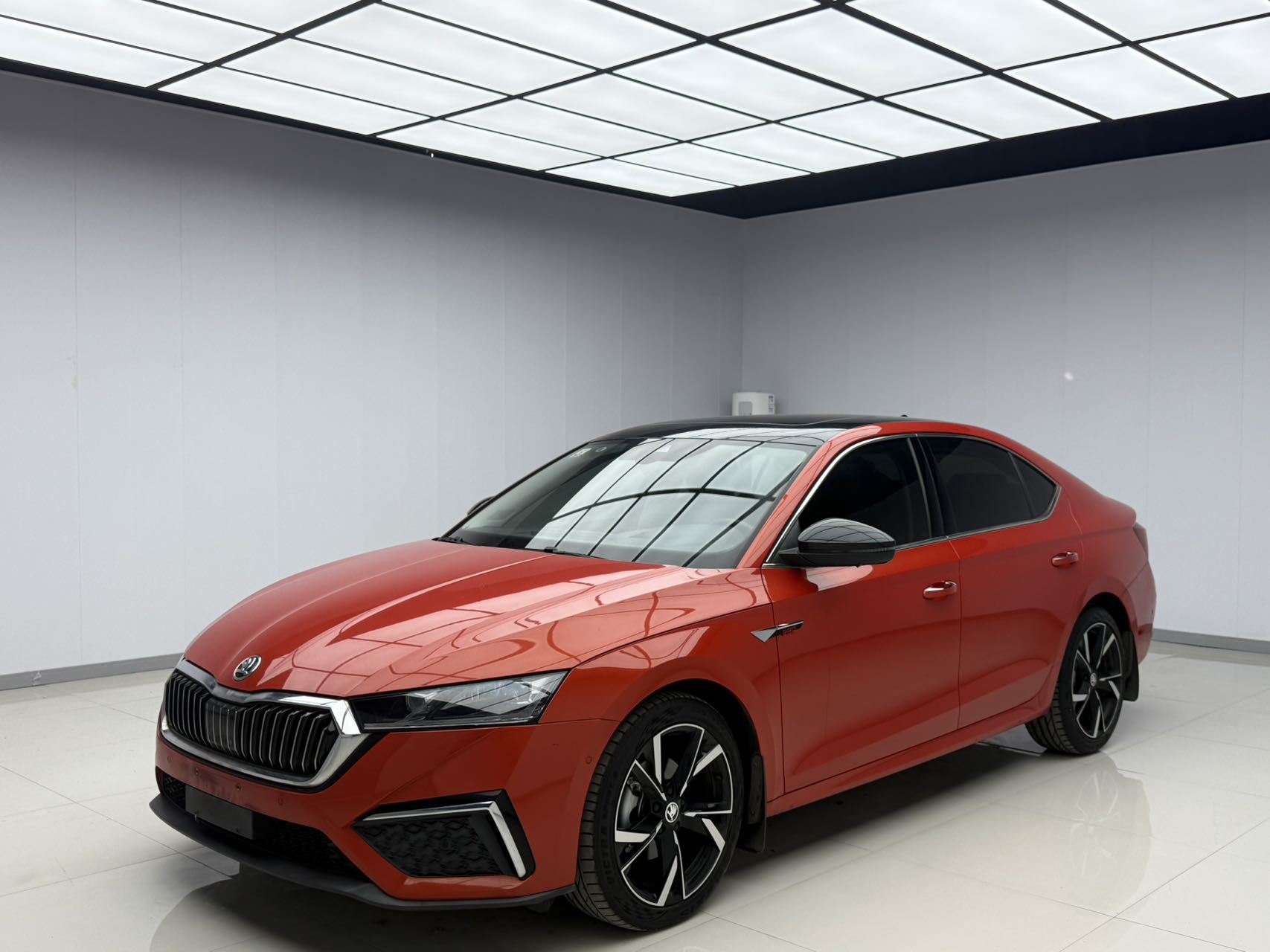 Skoda Octavia PRO 2021 модельный год PRO TSI280 DSG Flagship Edition