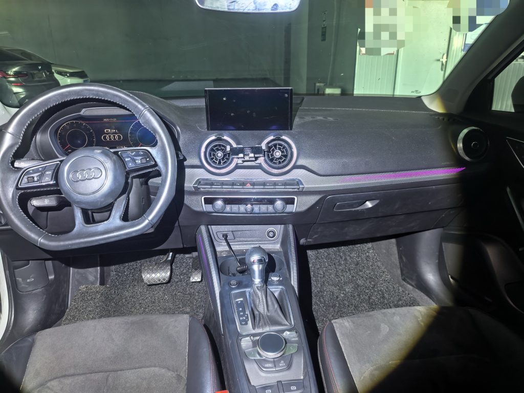 Audi Q2L 2022 35 TFSI Luxury Dynamic Edition - Huishida Trading