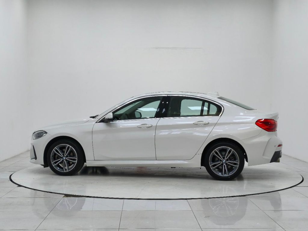 BMW 1 серии 2022 120i M Sport Edition - Huishida Trading