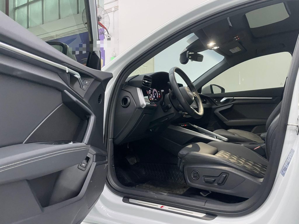 Audi A3 2021 Sportback 35 TFSI Sporty Style - Huishida Trading