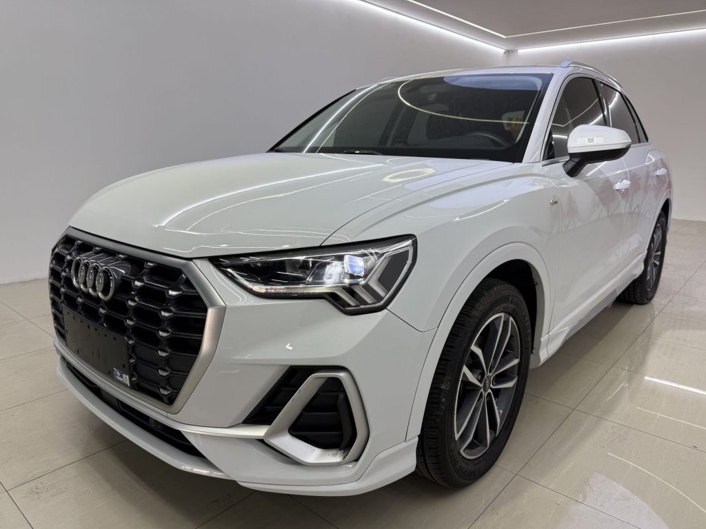 Audi Q3 2022 35 TFSI Sportline National VI - Huishida Trading