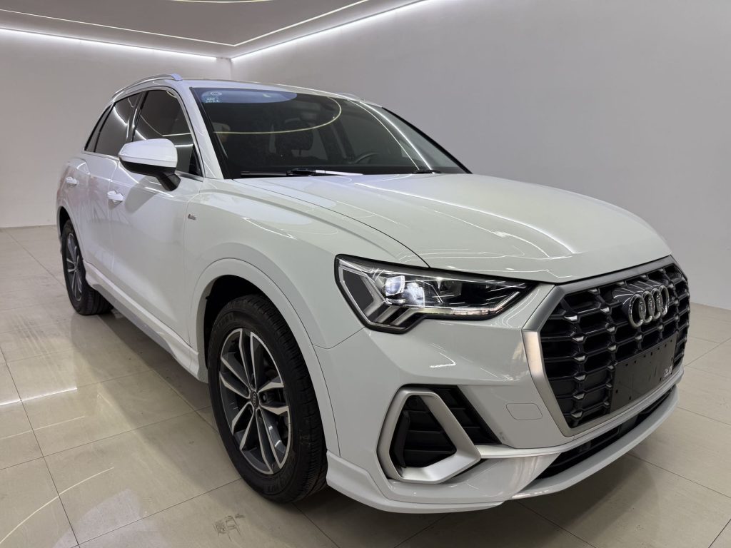 Audi Q3 2022 35 TFSI Sportline National VI - Huishida Trading