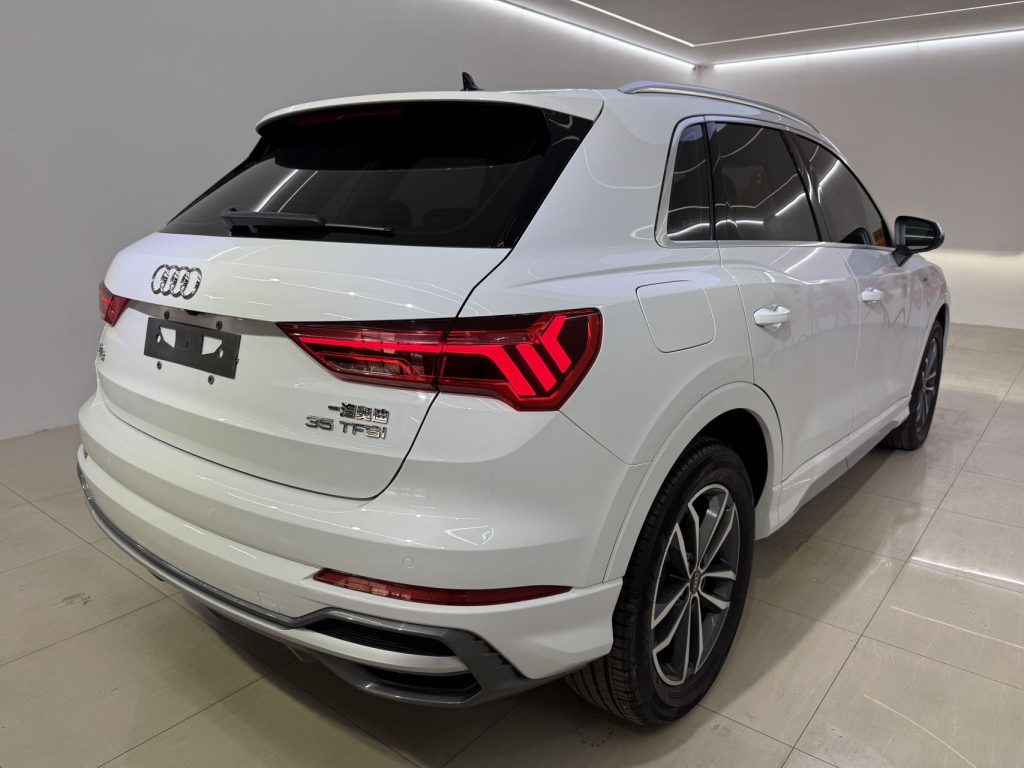 Audi Q3 2022 35 TFSI Sportline National VI - Huishida Trading