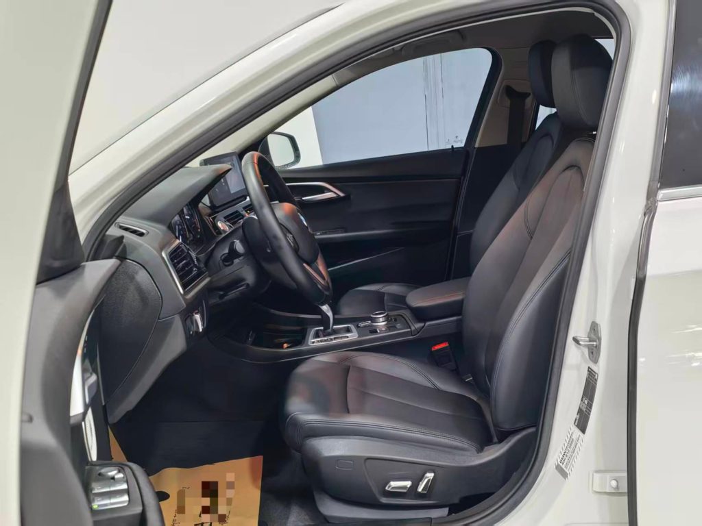 BMW 1 серии 2021 Facelift 120i M Sport - Huishida Trading