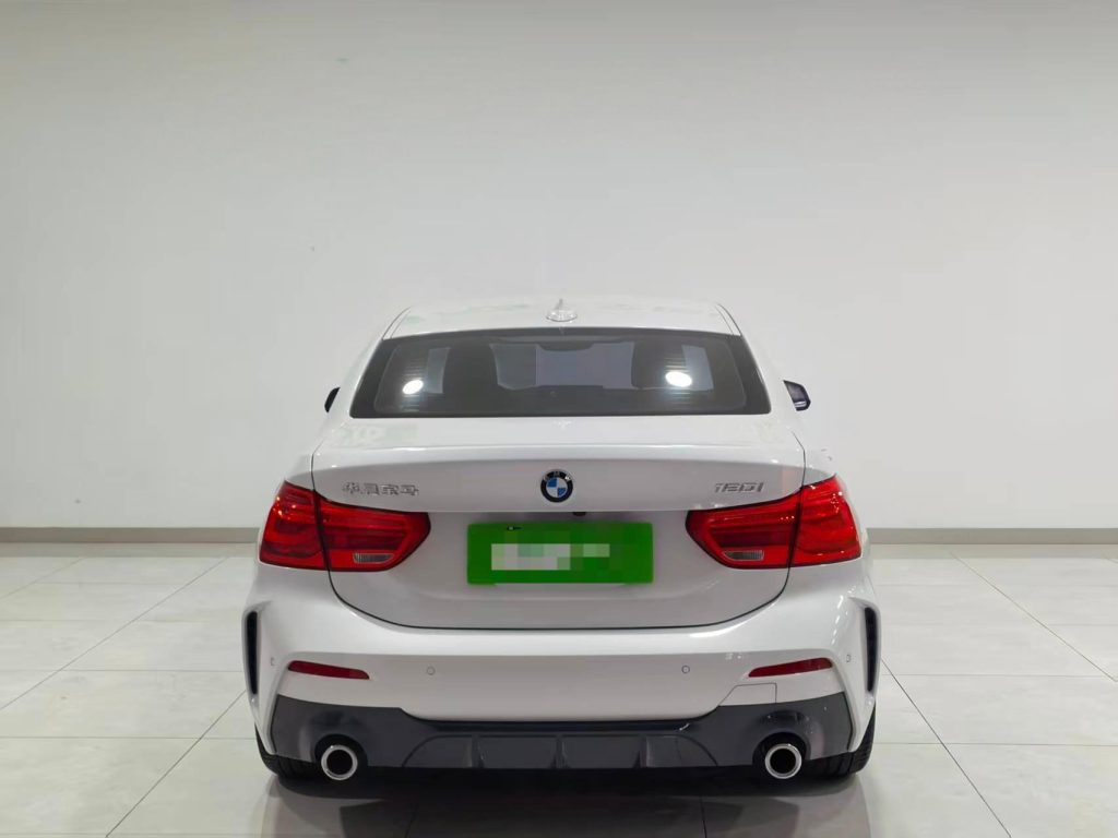BMW 1 серии 2021 Facelift 120i M Sport - Huishida Trading