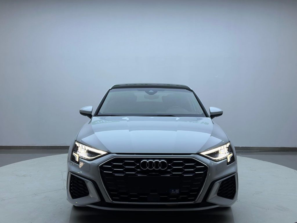 Audi A3 2021 года A3L Limousine 35 TFSI Sportline - Huishida Trading