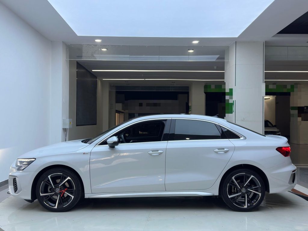 Audi A3 2021 года A3L Limousine 35 TFSI Sportline - Huishida Trading