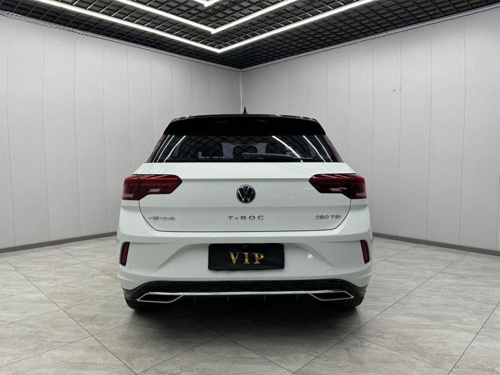 Volkswagen T-ROC 2022 года 280TSI DSG Передний привод R-Line Pro PLUS - Huishida Trading