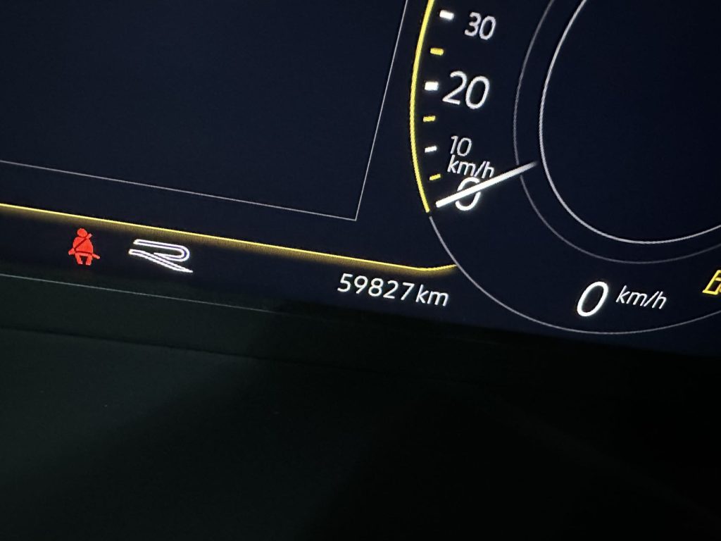 Volkswagen T-ROC 2022 года 280TSI DSG Передний привод R-Line Pro PLUS - Huishida Trading