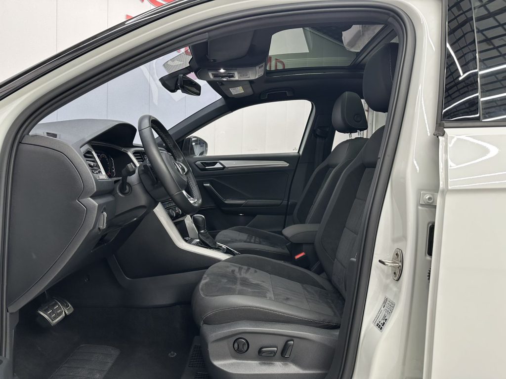 Volkswagen T-ROC 2022 года 280TSI DSG Передний привод R-Line Pro PLUS - Huishida Trading