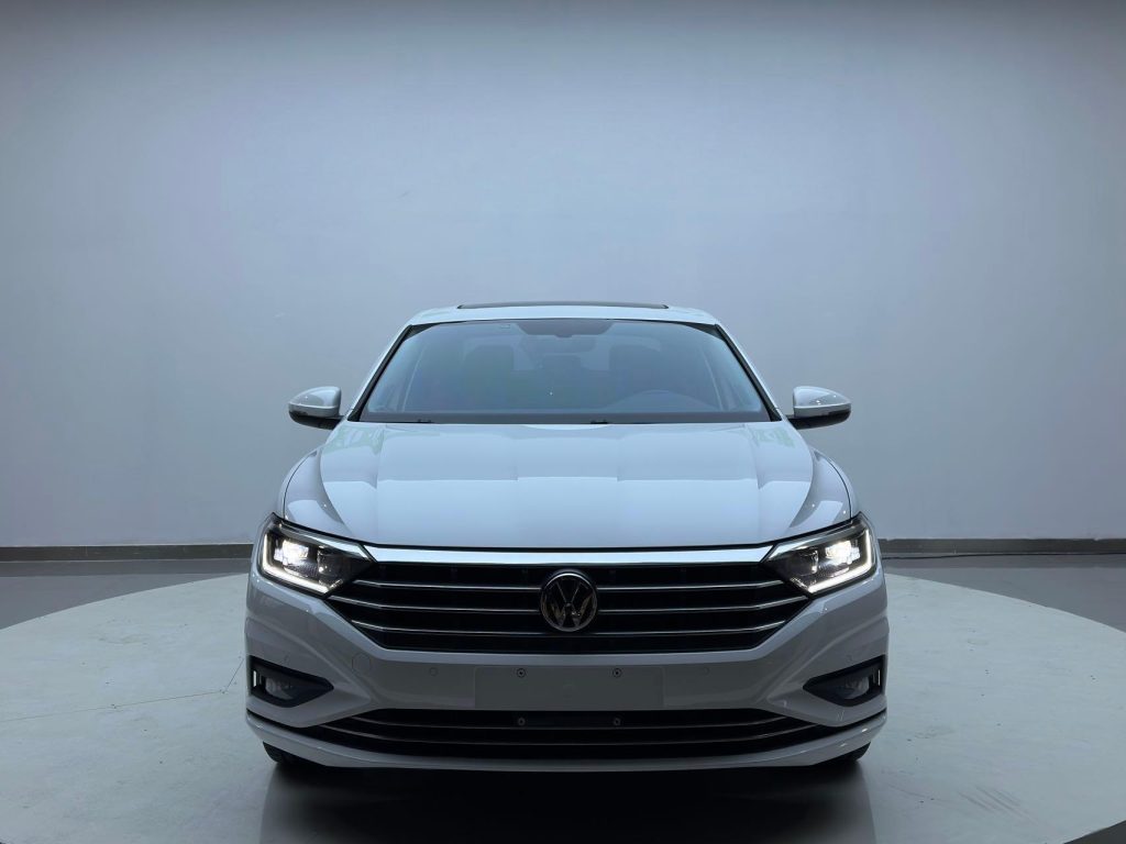 Volkswagen Sagitar 2022 года 280TSI DSG Excellence Edition - Huishida Trading