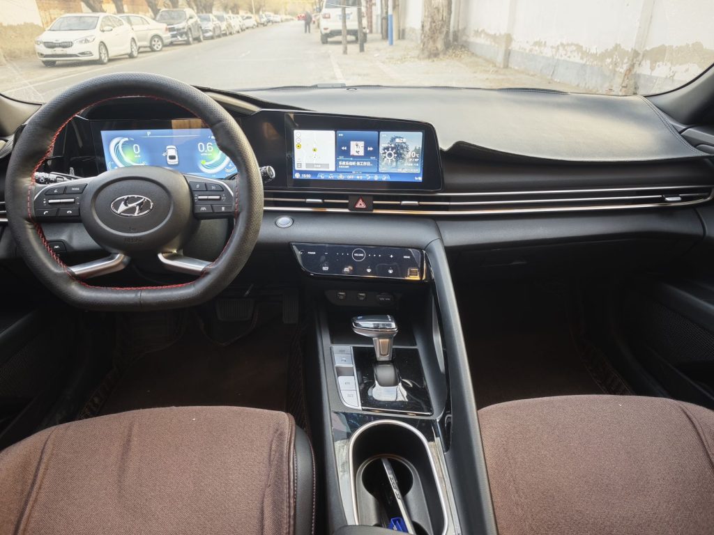 ELANTRA Модель 2022 года, 1,5 л, CVT, юбилейная версия 20-летия - Huishida Trading