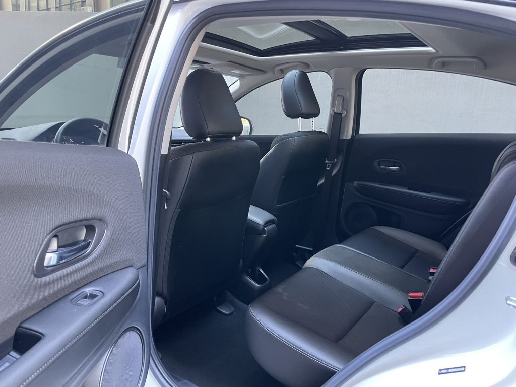 Honda Vezel 2020 1,5 л CVT Pioneer Edition - Huishida Trading