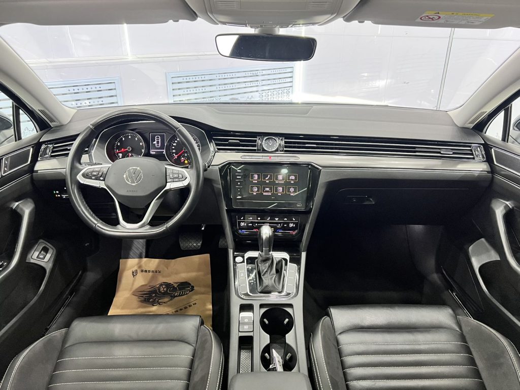 Magotan 2020 280TSI DSG Leading Edition - Huishida Trading