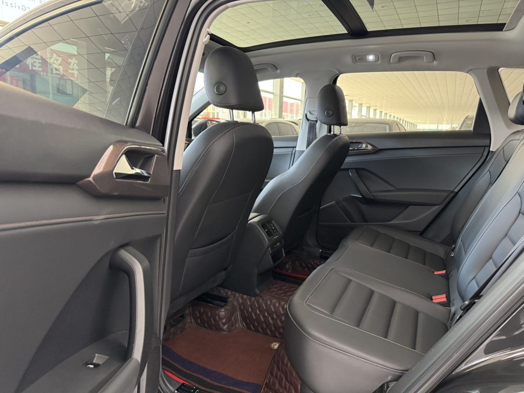 Volkswagen Tharu 2022 280TSI Front-Wheel Drive Luxury Edition - Huishida Trading