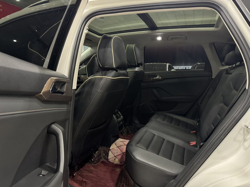 Volkswagen Tharu 2021 280TSI Двухколесный привод Luxury Edition PLUS - Huishida Trading