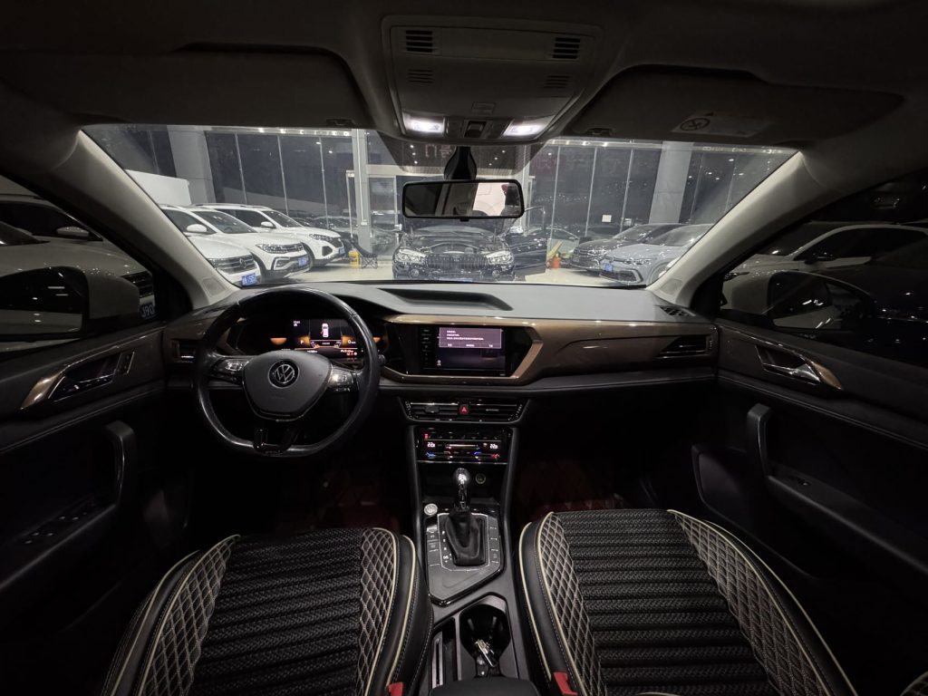 Volkswagen Tharu 2021 280TSI Двухколесный привод Luxury Edition PLUS - Huishida Trading