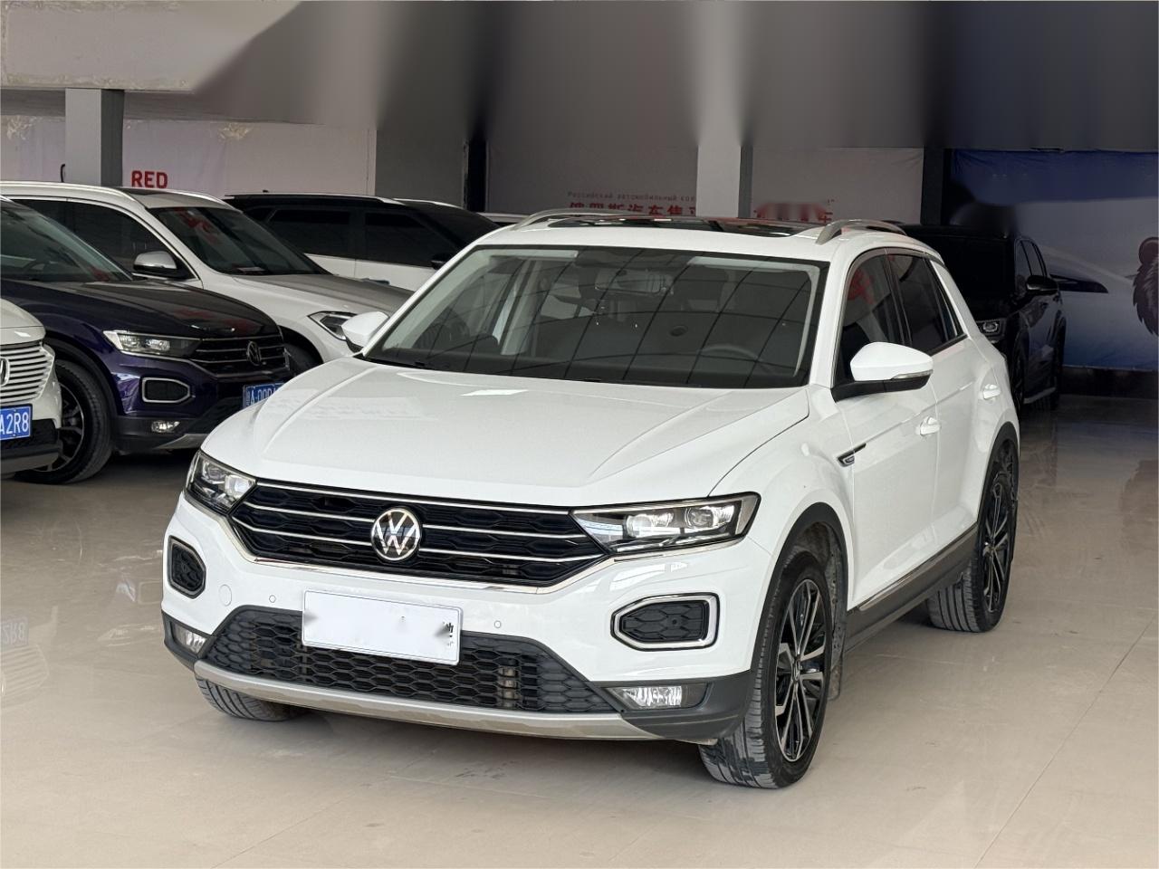 Volkswagen T-ROC 2022 280TSI DSG Передний привод Comfort PLUS