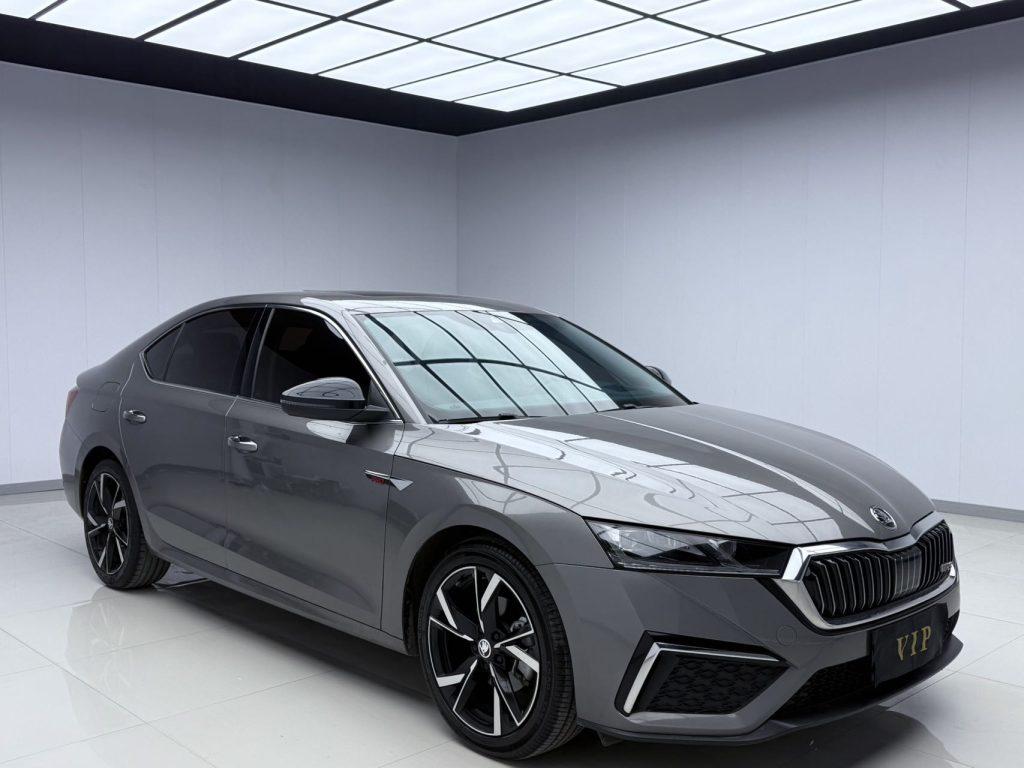 SKODA Octavia PRO Модель 2021 года PRO TSI280 DSG Prestige Edition - Huishida Trading