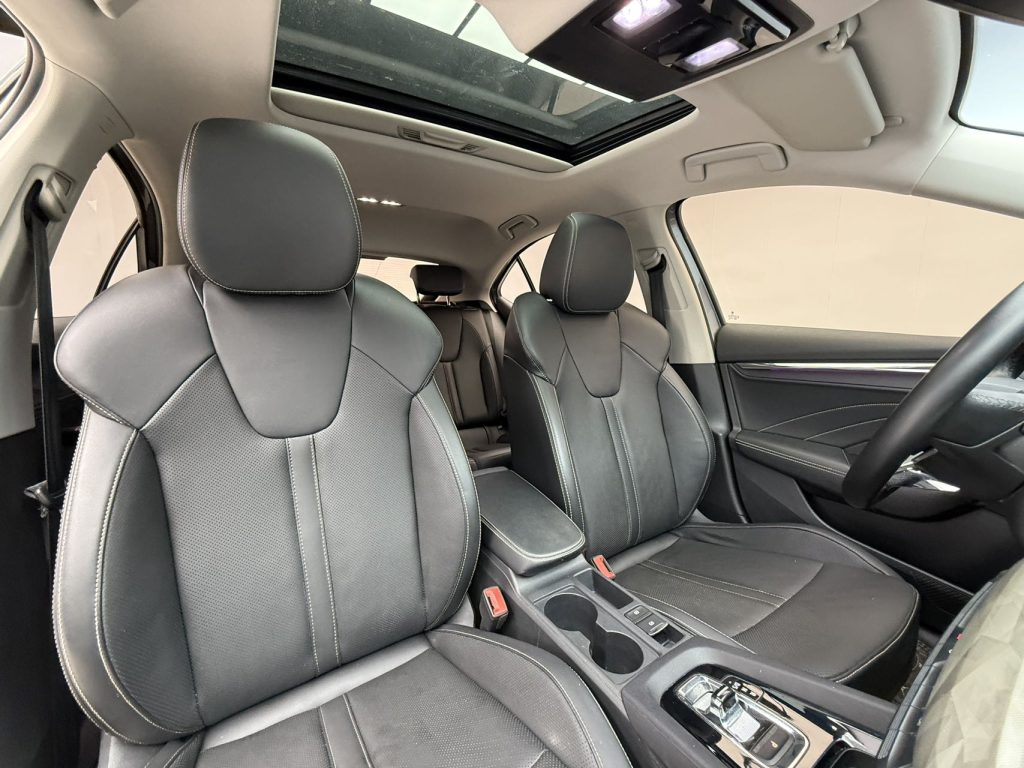 SKODA Octavia PRO Модель 2021 года PRO TSI280 DSG Prestige Edition - Huishida Trading