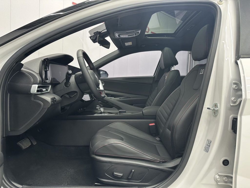 Hyundai Elantra 2022 Model 1.5L CVT 20th Anniversary Edition - Huishida Trading