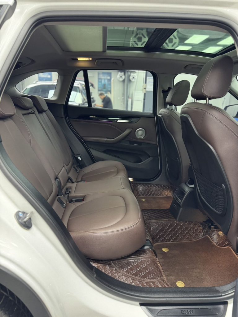 BMW X1 2022 sDrive20Li Fashion Edition - Huishida Trading