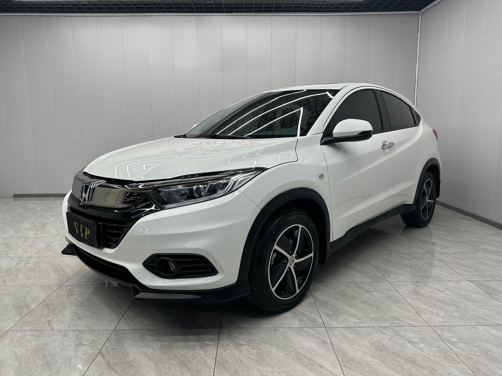 Honda Vezel  2020 года  1,5 л CVT Pioneer Edition