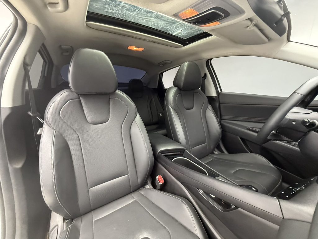 ELANTRA Модель 2022 года 1,5 л CVT LUX Prestige Edition - Huishida Trading