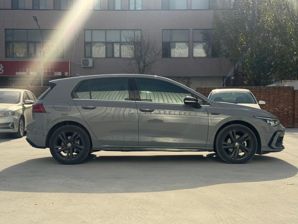 Volkswagen Golf 2021 года 280TSI DSG R-Line - Huishida Trading