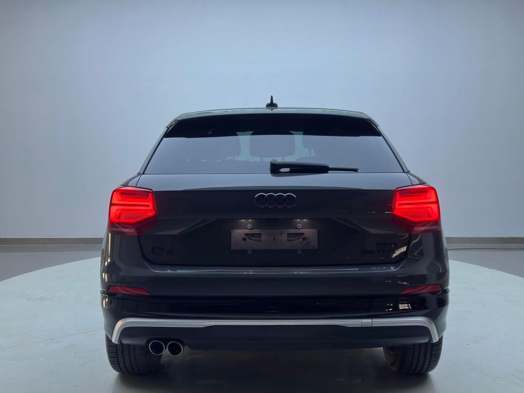 Audi Q2L 2021 года 35 TFSI Progressive Dynamic Edition - Huishida Trading