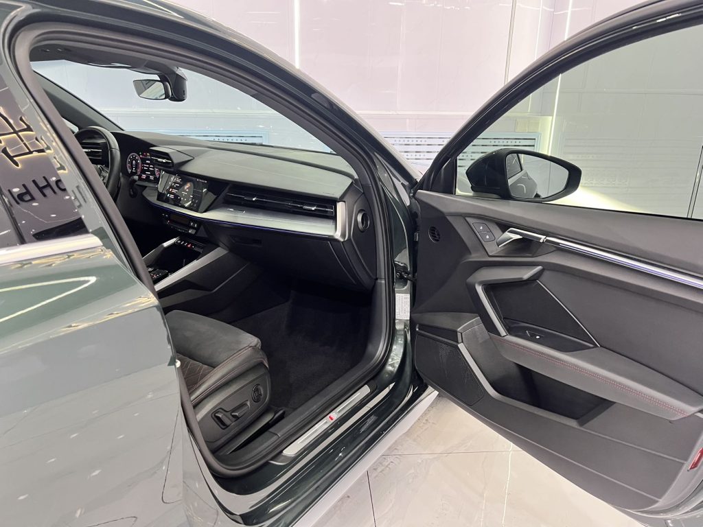 Audi A3 2021 A3L Limousine 35 TFSI Luxury Sport - Huishida Trading