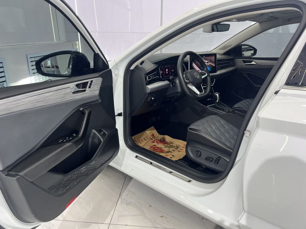 Sagitar 2023 300TSI DSG Excellence Edition - Huishida Trading