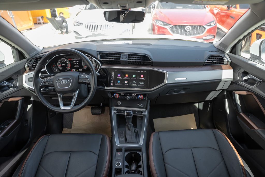 Audi Q3 2022 Fashion Elegance Edition - Huishida Trading