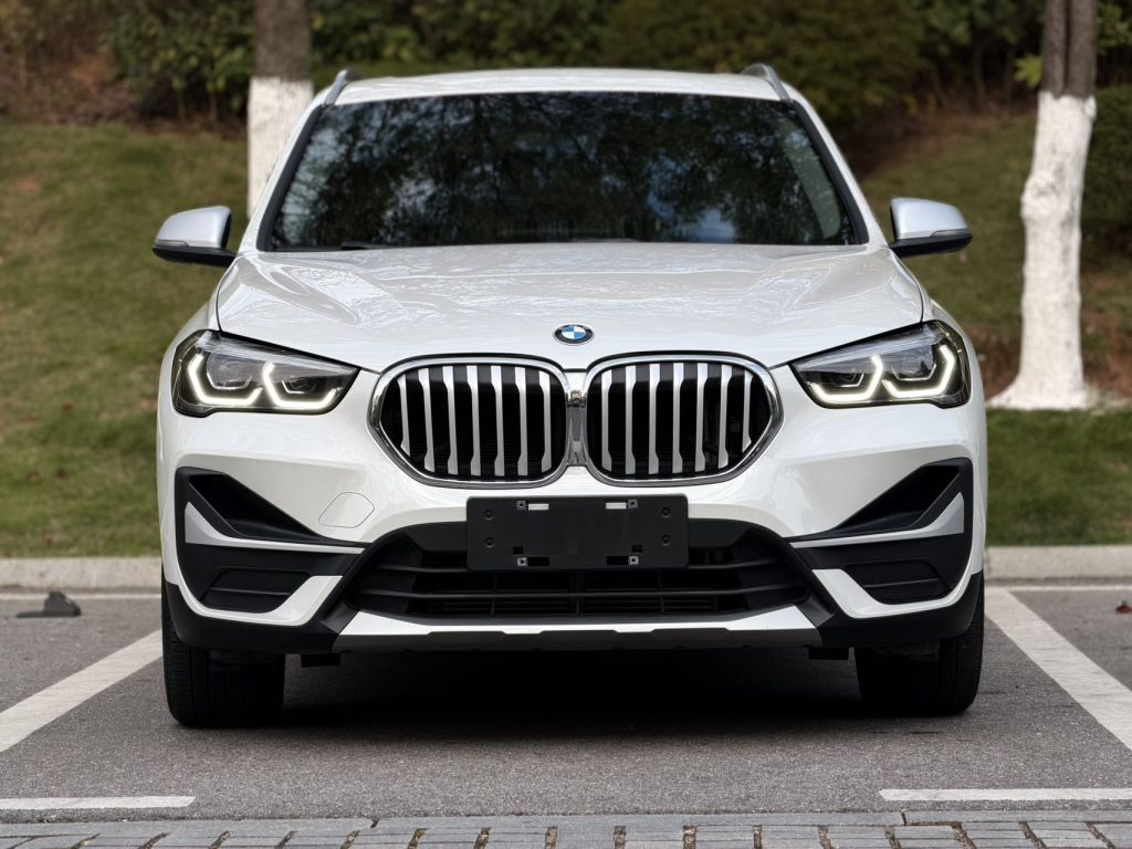 BMW X1 2022 sDrive20Li Fashion Edition - Huishida Trading