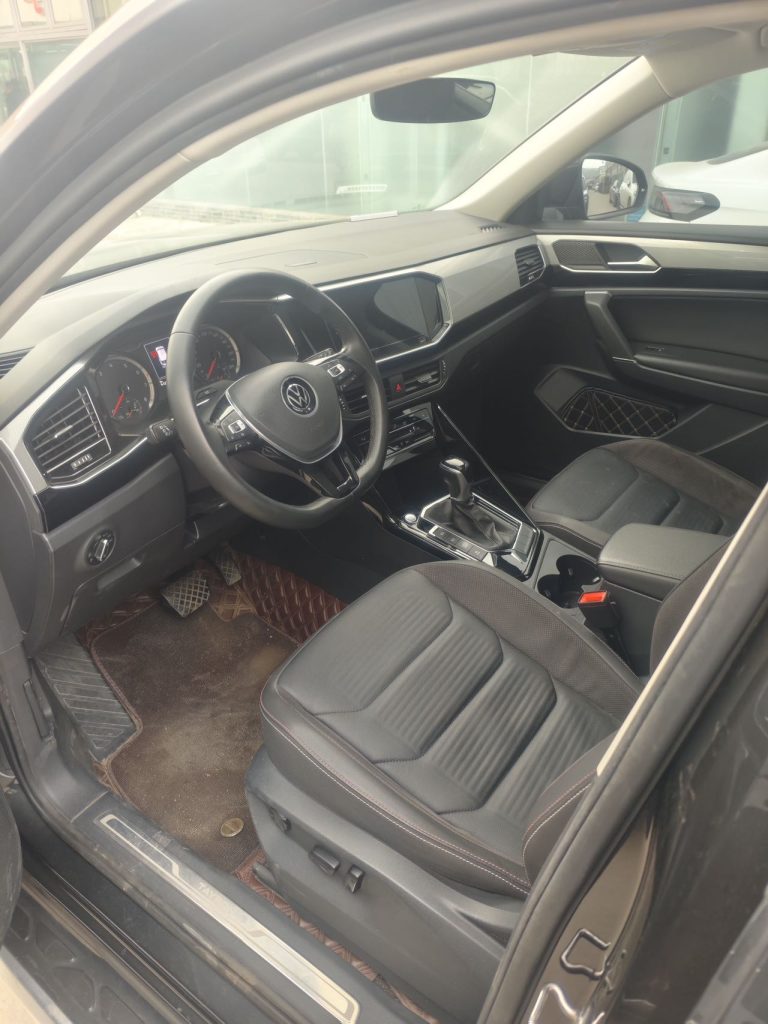 TAYRON 2022 280TSI Двухколесный привод Luxury Smart Connect Edition - Huishida Trading