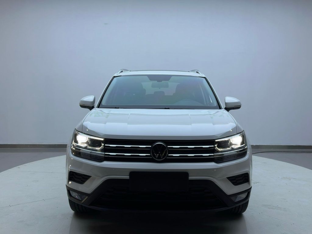 Volkswagen Tharu 2022 года 280TSI Передний привод Luxury Edition - Huishida Trading