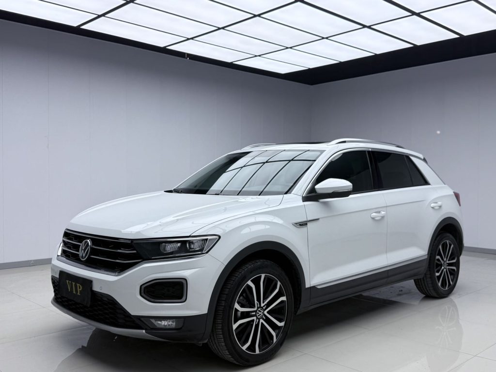 Volkswagen T-Roc 2022 280TSI DSG Двухколесный привод Comfort PLUS - Huishida Trading