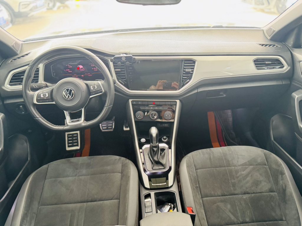 T-ROC 2022 280TSI DSG Двухколесный привод R-Line Pro PLUS - Huishida Trading